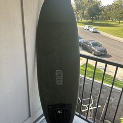 3 Surfboards 