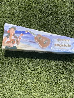 Mitchell ukulele