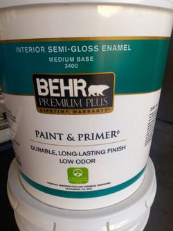5 gallon bucket inside paint semi-gloss Navajo white off-white