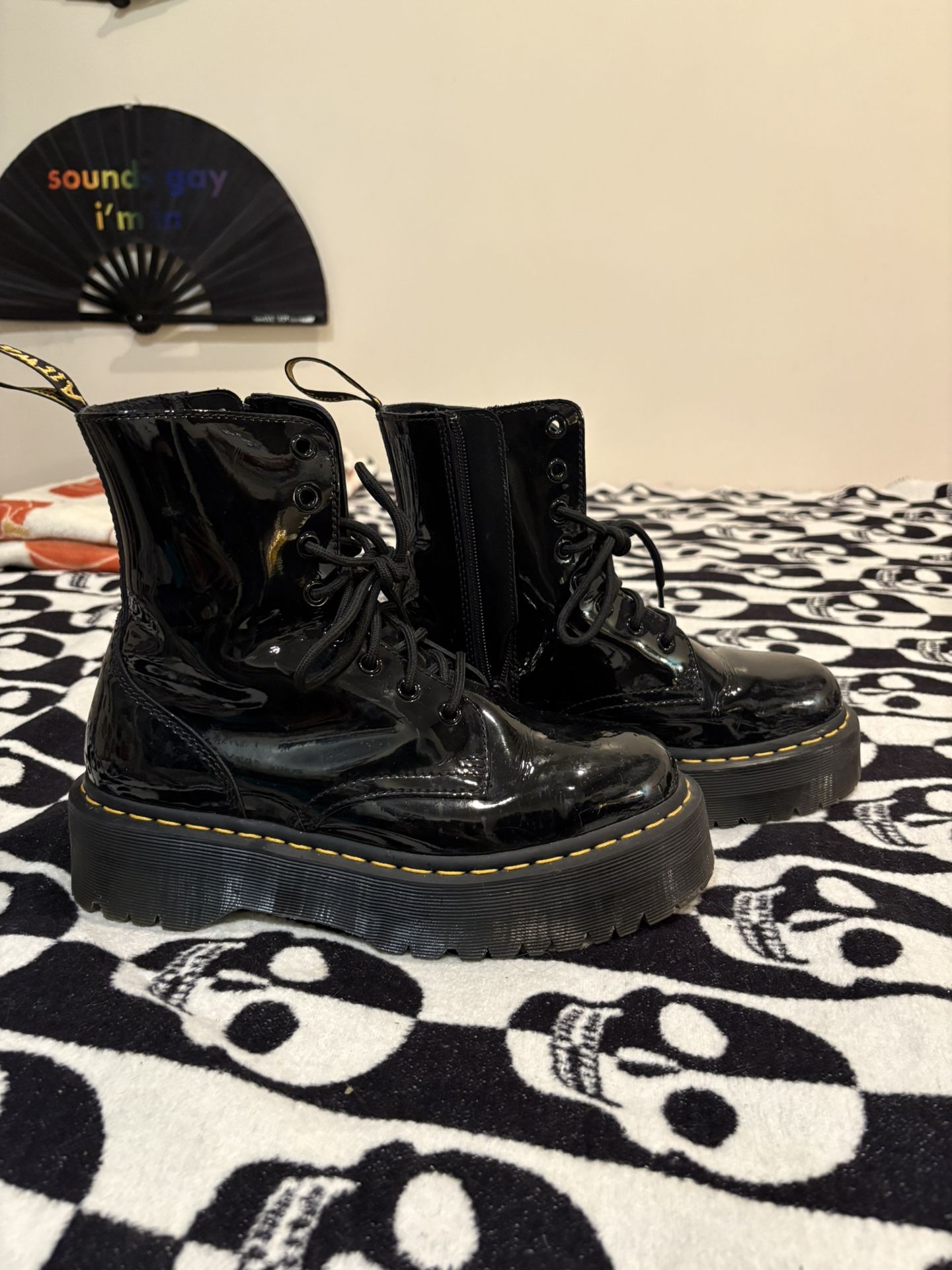 Platform Side Zip Dr Martens