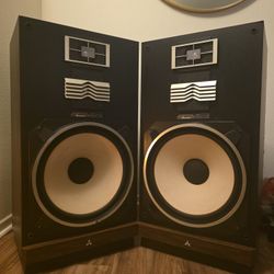 Rare Mitsubishi SS-152 Audiophile Speakers - 15" Woofers - Pristine Walnut/Black