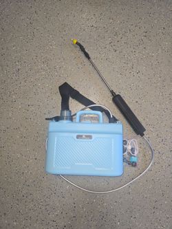 Battery Powered Sprayer 2 Gallon / rechargeable