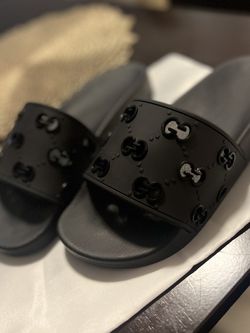 Womans Gucci Slides