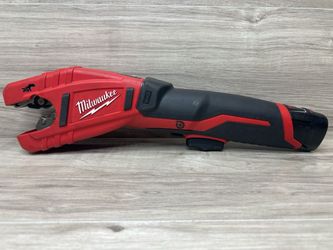 Milwaukee M12 Cordless Copper Tubing Cutter 2471-20 Bare Tool (PO1026357)