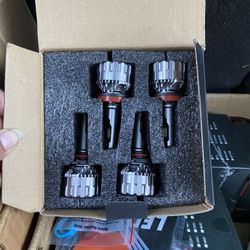 9005/H11 New Led Headlight Bulbs (4) 