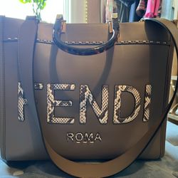 Fendi Leather Women Bag