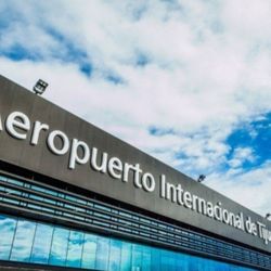 Raites Al Aeropuerto De Tijuana (lea Todo El anuncio) 