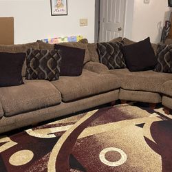 5pc LIVINGROOM SET Rooms To Go  $700  OBO NO LOW BALLS