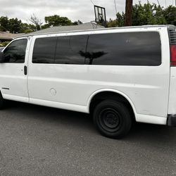 02 Chevy Express 2500