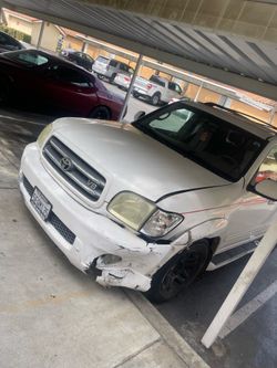 2008 Toyota Sequoia (V8)