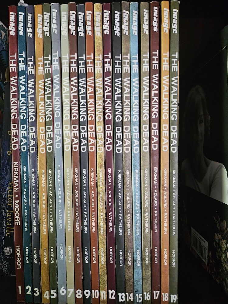 Walking Dead Comics 1-19