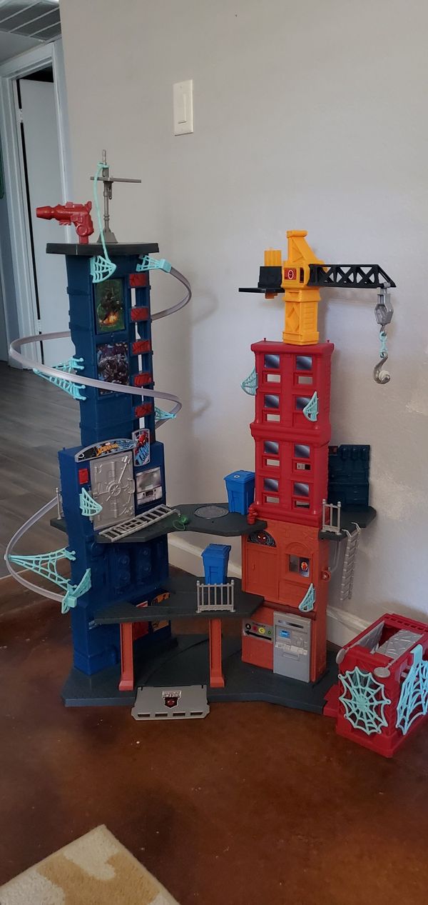 Spiderman City Playset for Sale in Glendale, AZ OfferUp