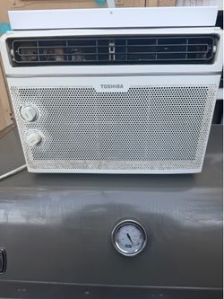 Toshiba Window Air Conditioner 5k BTU