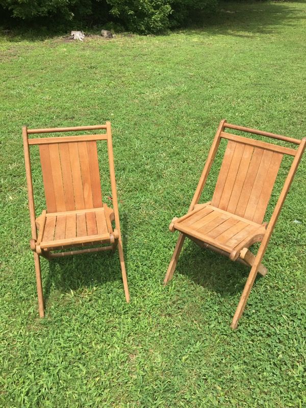 Vintage Peerless Tucker - Tuck-er-way Wooden Folding Chairs - set of 2 for Sale in Raleigh, NC ...