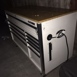 Husky Tool Box 