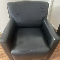 black leather sofa Good condition