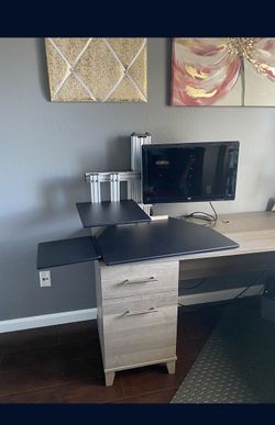 Multi Screen Table Top 