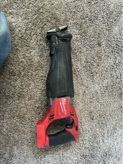 Milwaukee M18 sawzall