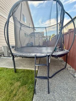 Trampoline