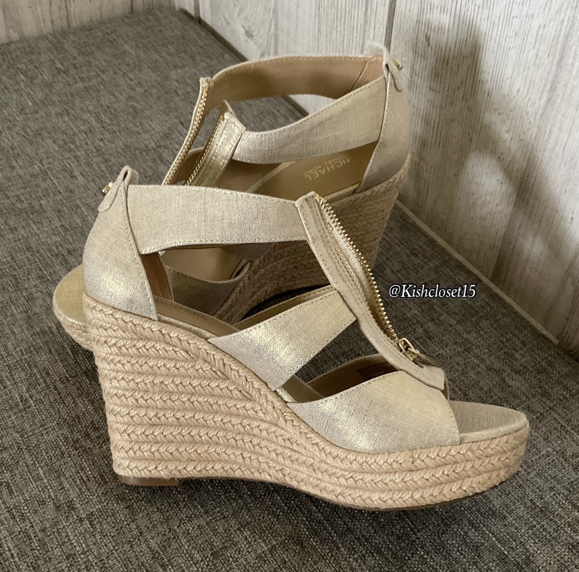 NEW Michael Kors Damita Metallic Linen Pale Gold Wedge popular Sandals. Size 7.5