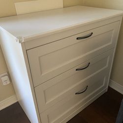 3 Drawer Chest For Sale