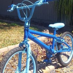1997 HUFFY Half Ton Bmx Bike for Sale in Dade City, FL - OfferUp