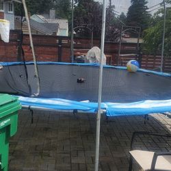 Trampoline 10ft