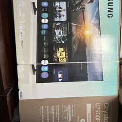 75” Samsung Flat Screen Brand New