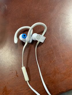 Powerbeats 2