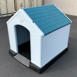 (NEW) $150 Plastic Dog House X-Large Size Pet Indoor Outdoor All Weather Shelter Cage Kennel 42x42x45”