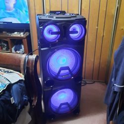 15 Inch Woofers Nice Clear Sound