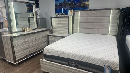 Labor Day Sale🇺🇸Beautiful Grey 5pc Bedroom Furniture Set With FREE nightstand & chest $2499
