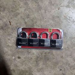 Master Lock 1-9/16 in Keyed Alike Padlocks (4-Pack) – Customer Return