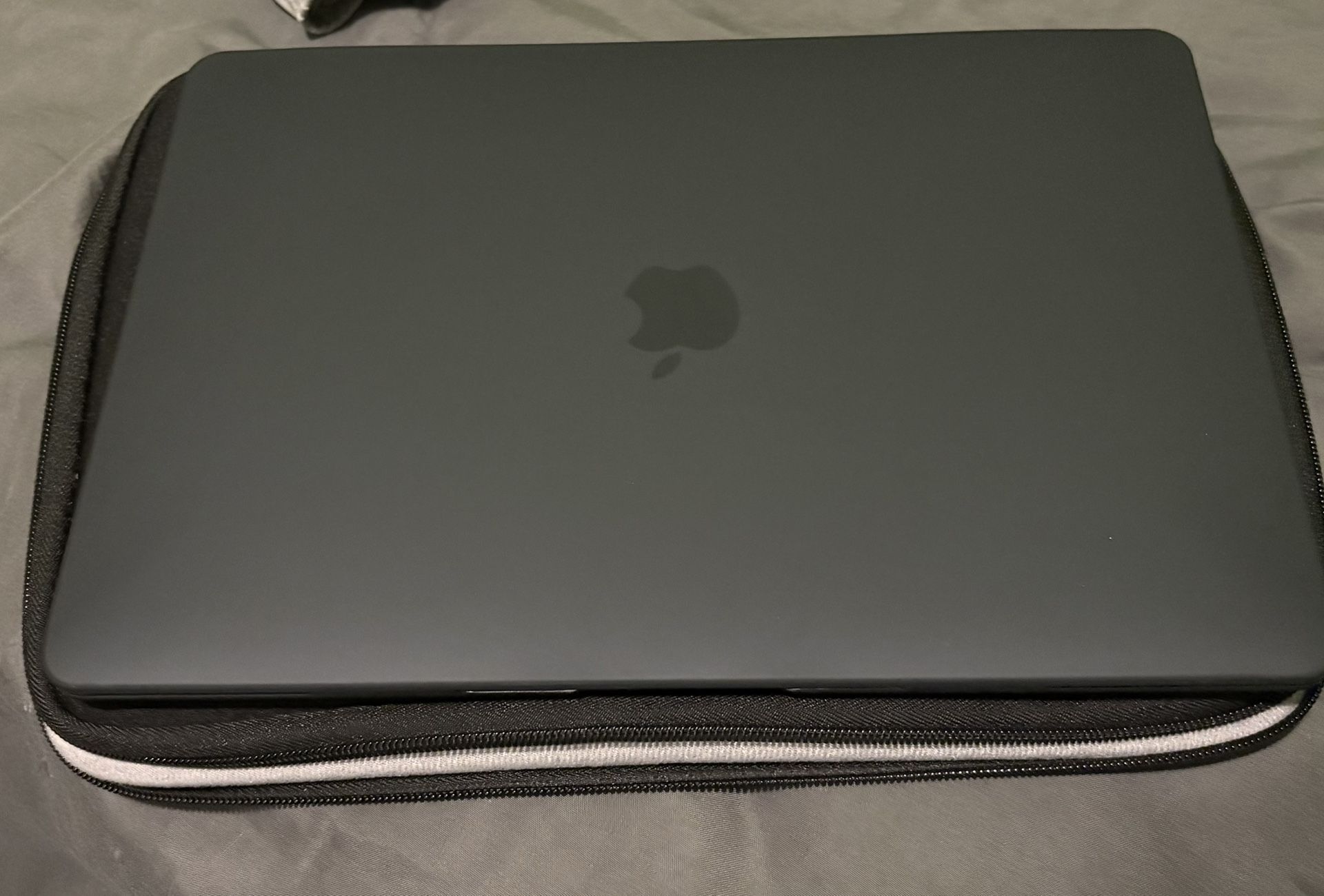 Apple Early 2020 MacBook Air