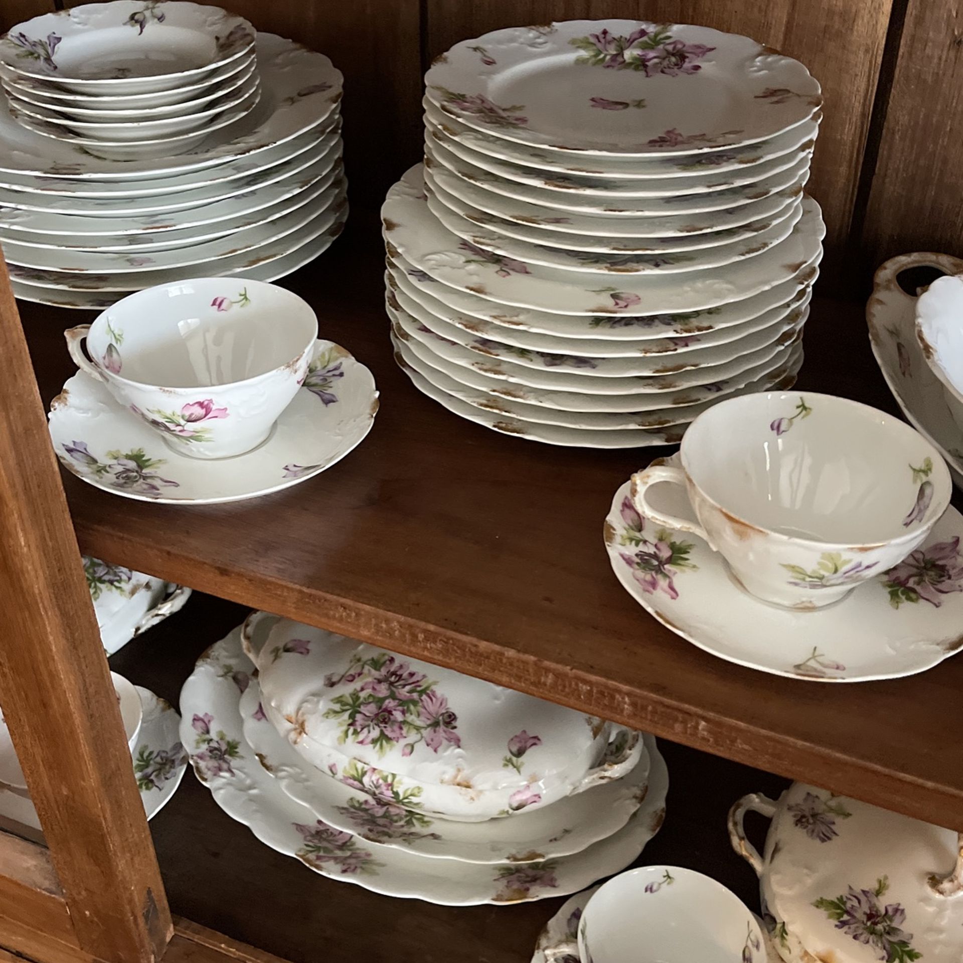 Antique China Full Set