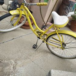 Schwinn Girls Beach Cruiser Bike