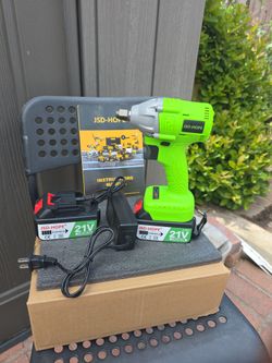 Powerful  3/8- 21 volts,  25impact wrench gun.