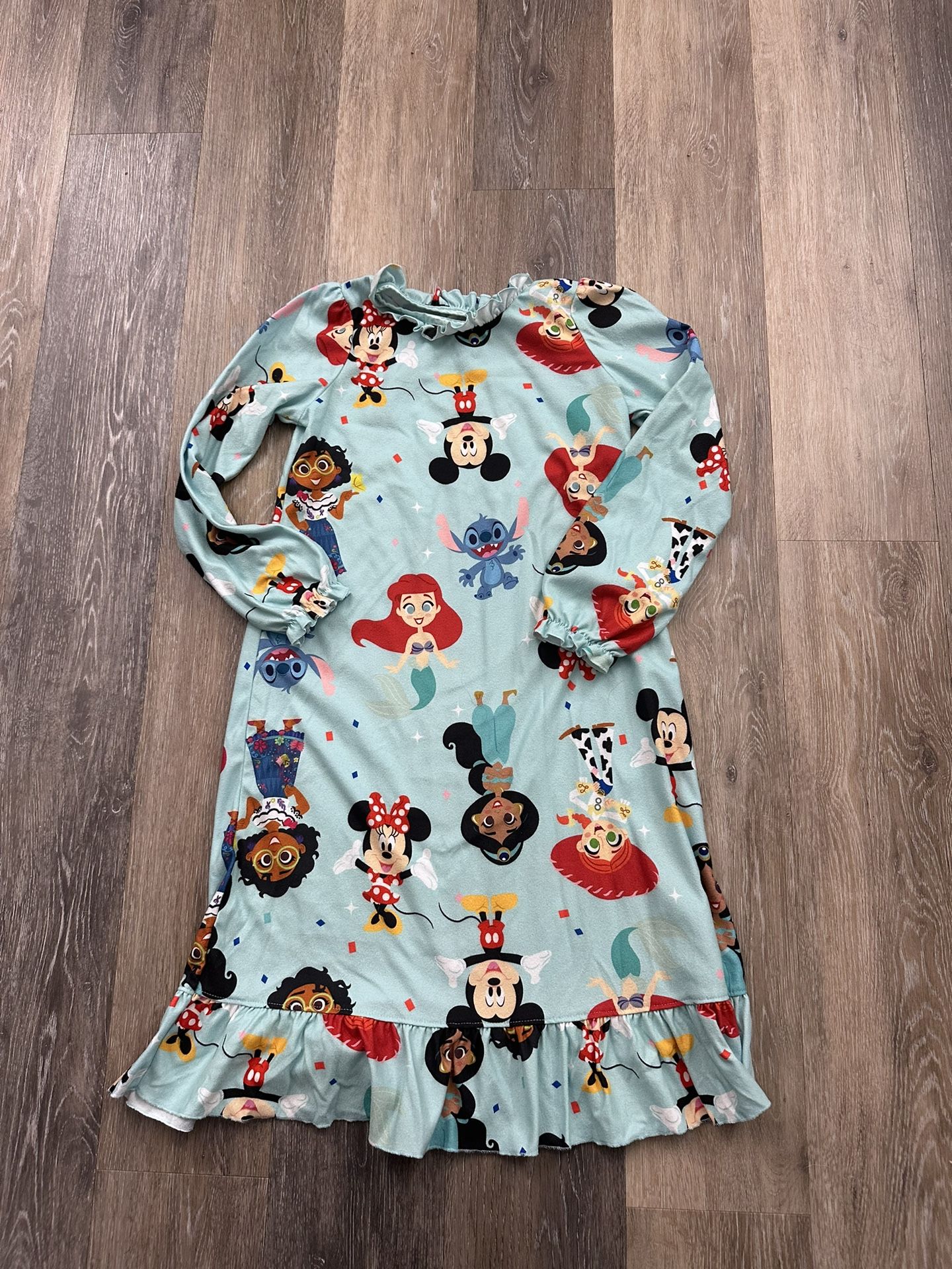 Size 8 - Kid’s Disney Nightgown