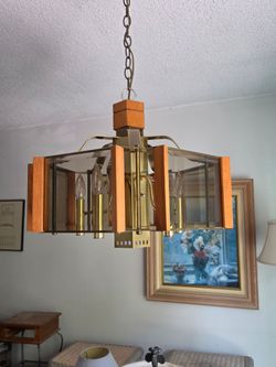 Vintage Hollywood Regency Style Fredrick Ramond Brass & Oak Chandelier.