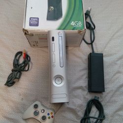 X Box 360- Red Ring Of Death Issue- Complete- $50