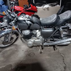 1972 HONDA CB750 F