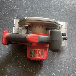 Milwaukee 6-1/2 Circular Saw