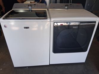 Maytag washer dryer set