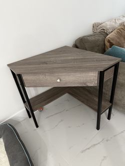 Corner Desk