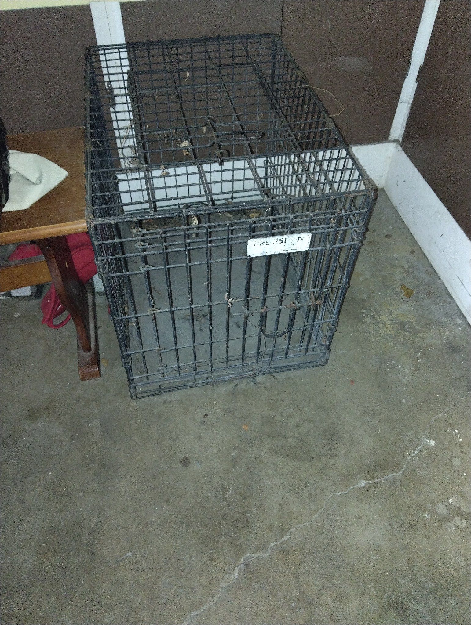 2 Pet Cages 