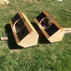 Bass bins (corner wedges) for 15” woofer’s 