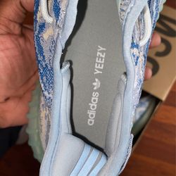 adidas gazelle silver green womens adidasUnisex Yeezy Boost 350 V2 main image 1