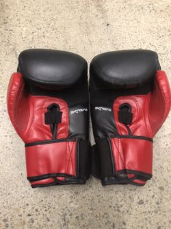 Boxing Gloves 