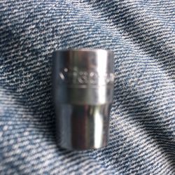 Snap-on 3/8 Socket 