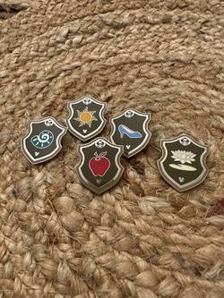 Rare! Disney Princess Shields Collectable Hidden Mickey Pins